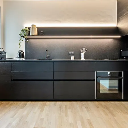 Avia Living Apartment Brunico Exterior photo